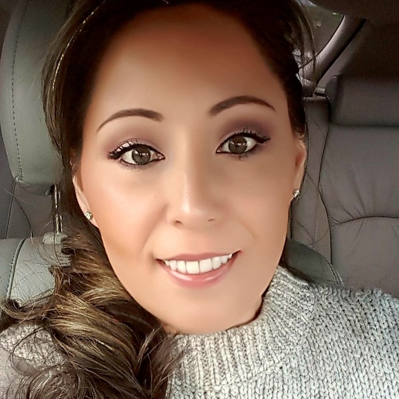 Meet your Posher, Ruthie - Picture 2 of 2